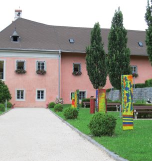Schlossgarten Neuperstein, Kirchdorf